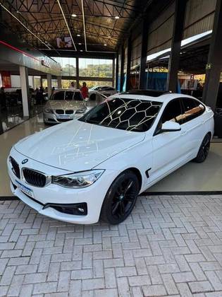 BMW 320i 2.0 16V TURBO ACTIVE FLEX 4P AUTOMÁTICO BMW 320i 2.0 16V TURBO ACTIVE FLEX 4P AUTOMÁTICO
